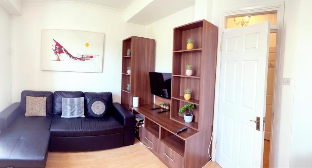 Kings Road Retreat - Affordable Serviced In Chelsea Appartement *